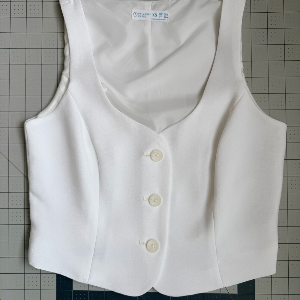 Primark White Buttoned Tank Top
